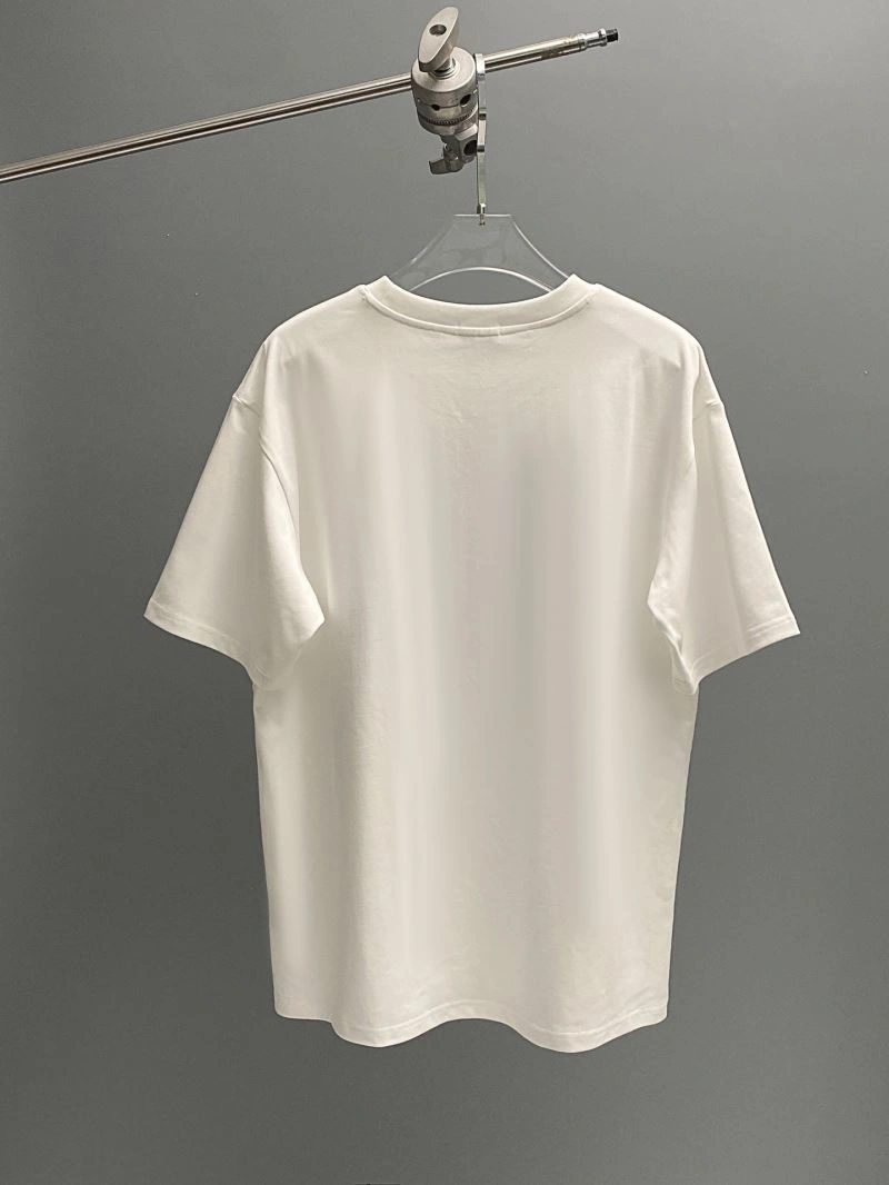 Sustainable Christian Dior T-Shirts 117606