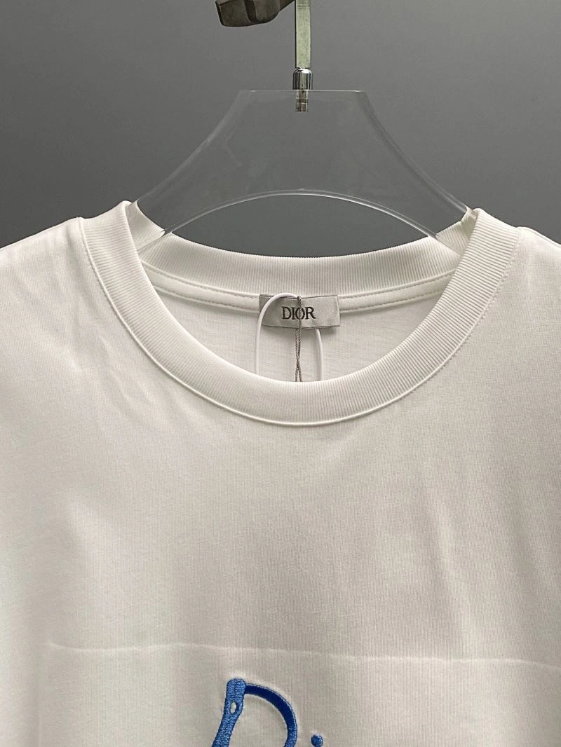 Sustainable Christian Dior T-Shirts 117606