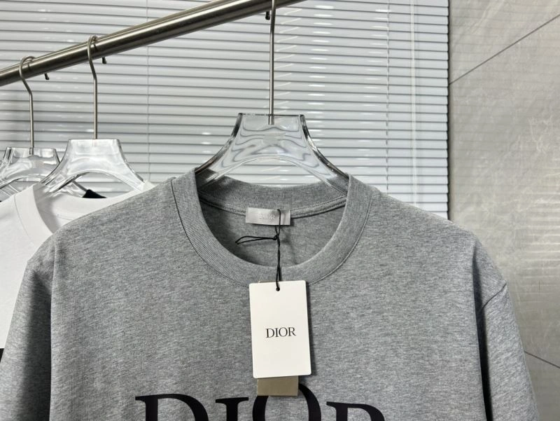 Christian Dior T-Shirts Lightweight 117576