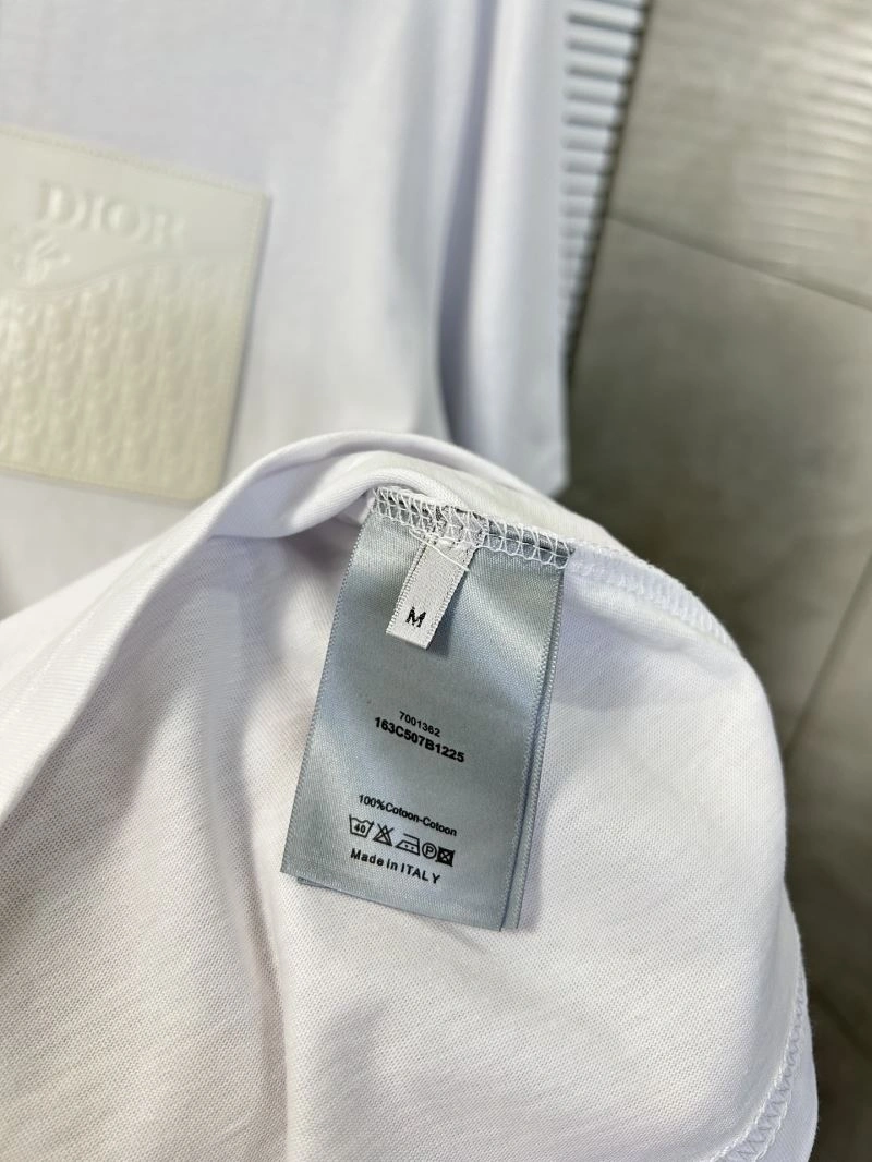 Functional Christian Dior T-Shirts 117572