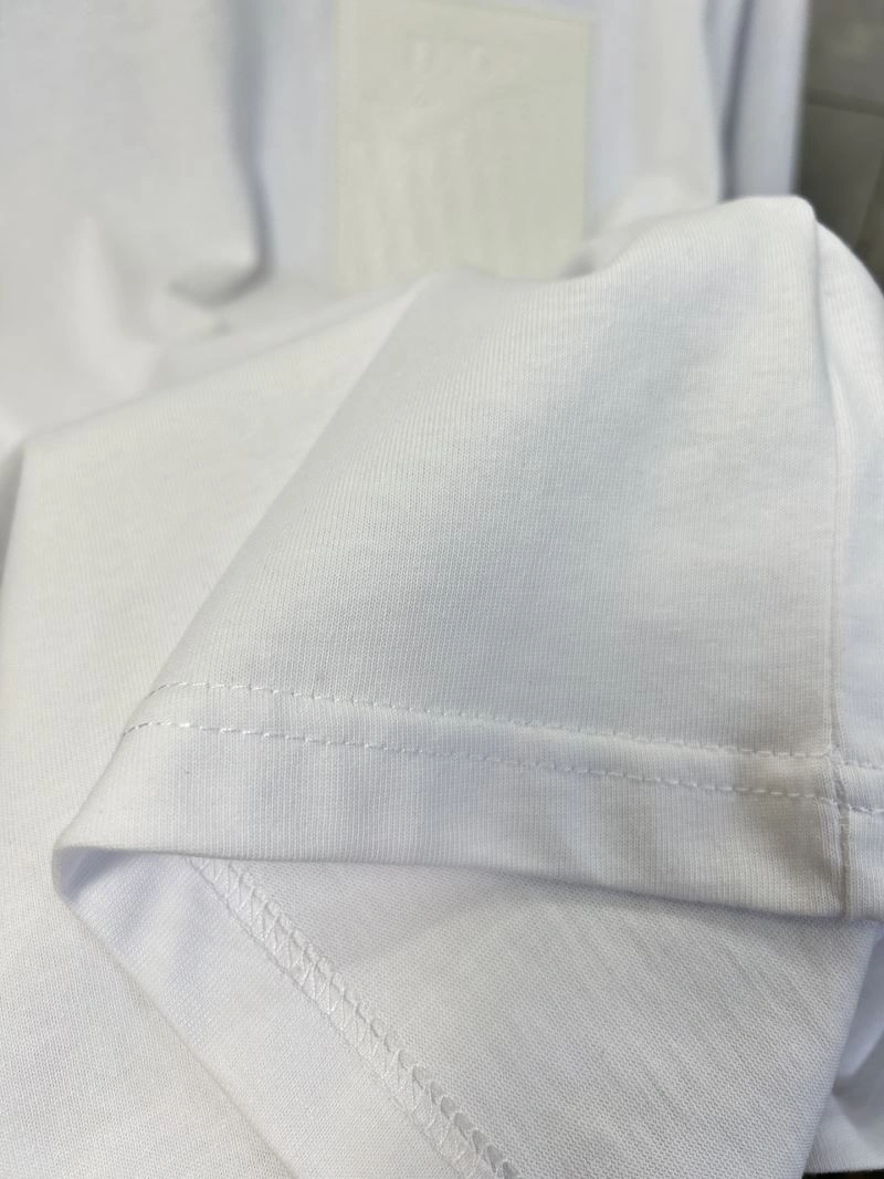 Functional Christian Dior T-Shirts 117572