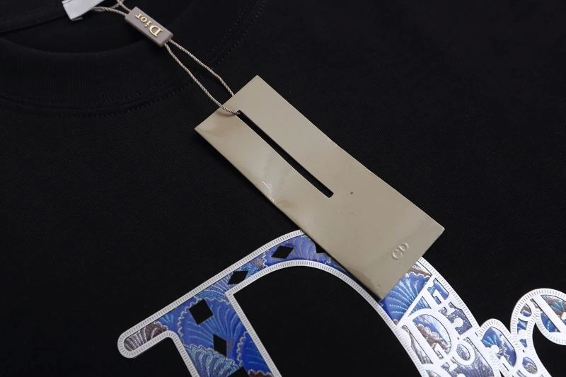 Effortless Christian Dior T-Shirts 114773