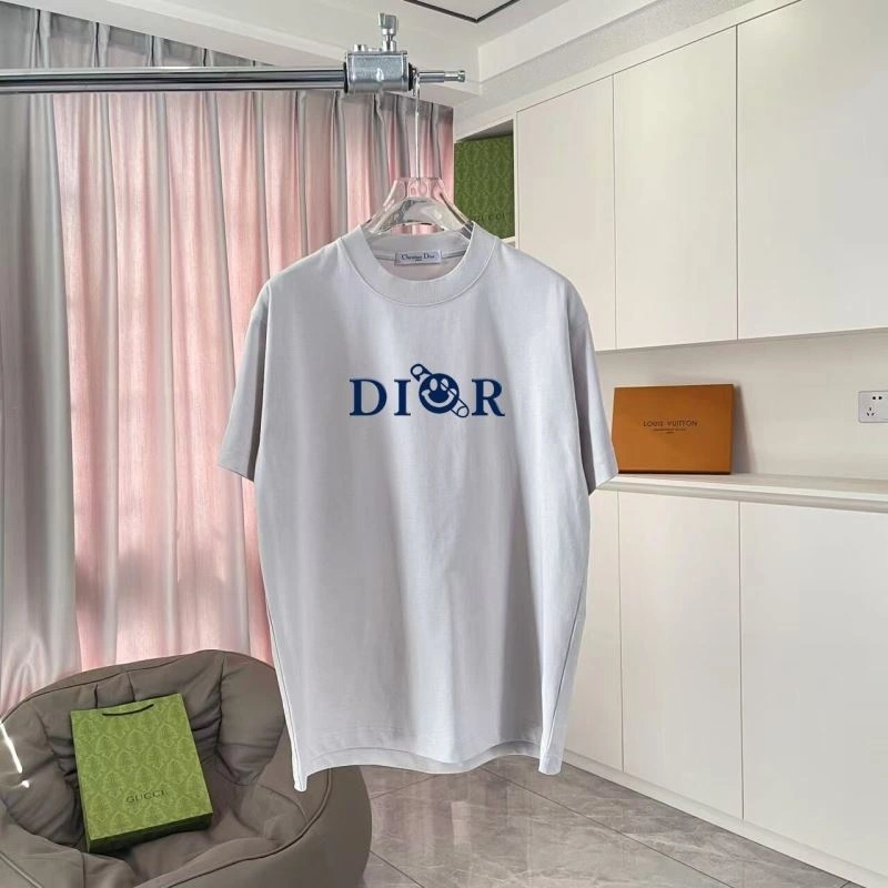 Packable Christian Dior T-Shirts 114761