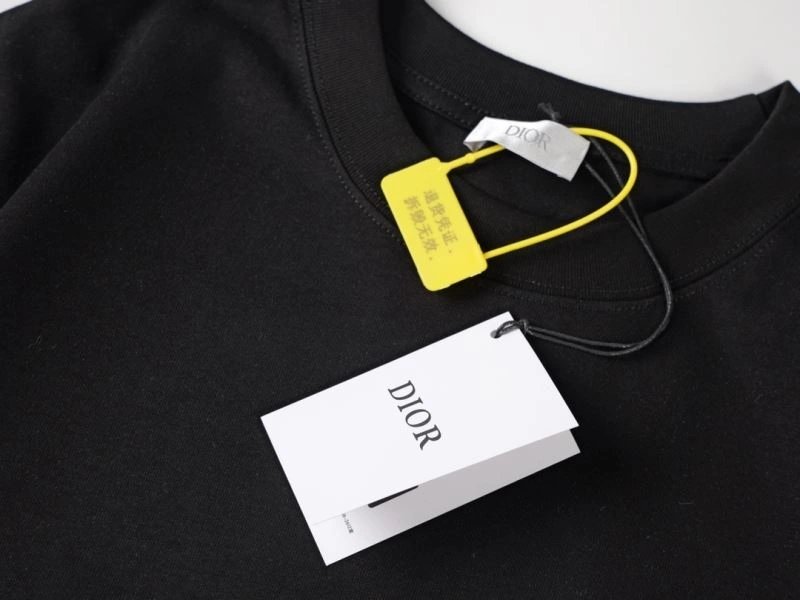 Christian Dior T-Shirts Durable 117442
