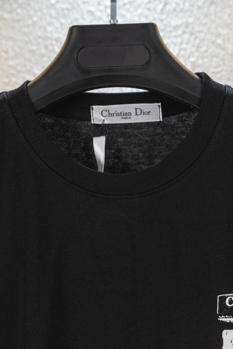 Comfortable Christian Dior T-Shirts 117432