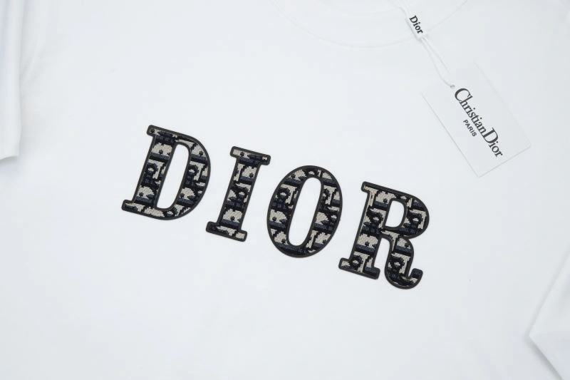 UrbanChic Christian Dior T-Shirts 117424