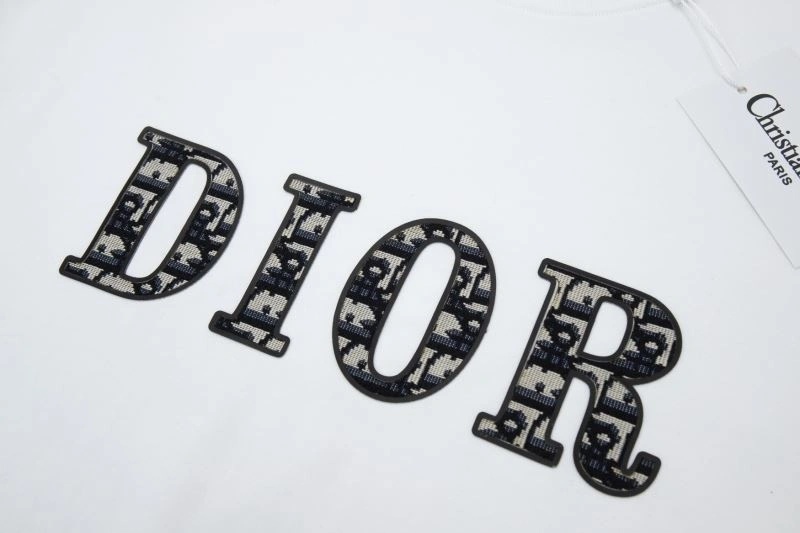 UrbanChic Christian Dior T-Shirts 117424