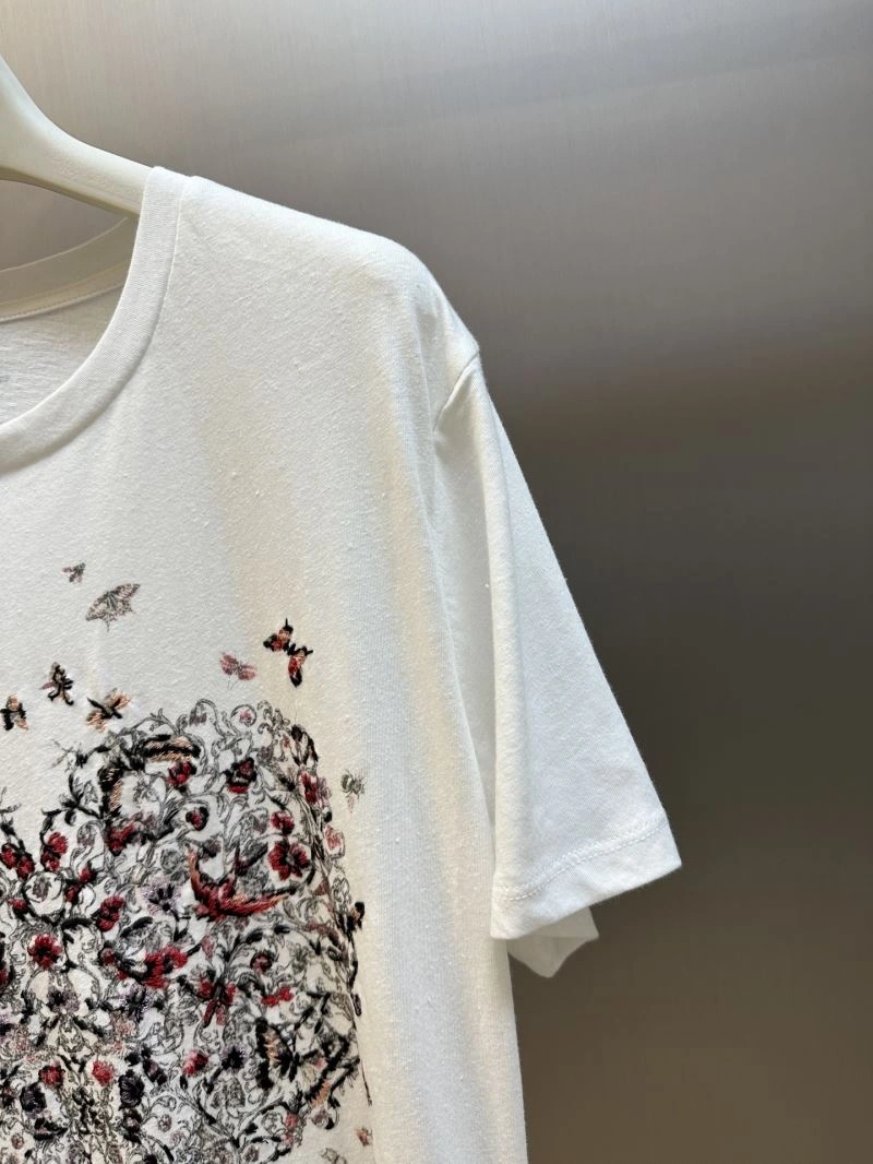 HighPerformance Christian Dior T-Shirts 117369