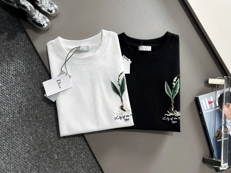 HighPerformance Christian Dior T-Shirts 117362