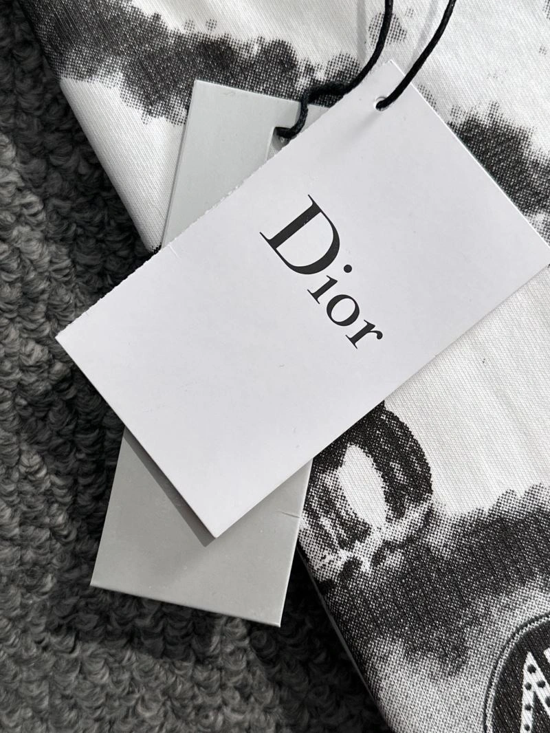 Christian Dior T-Shirts Cozy 117353
