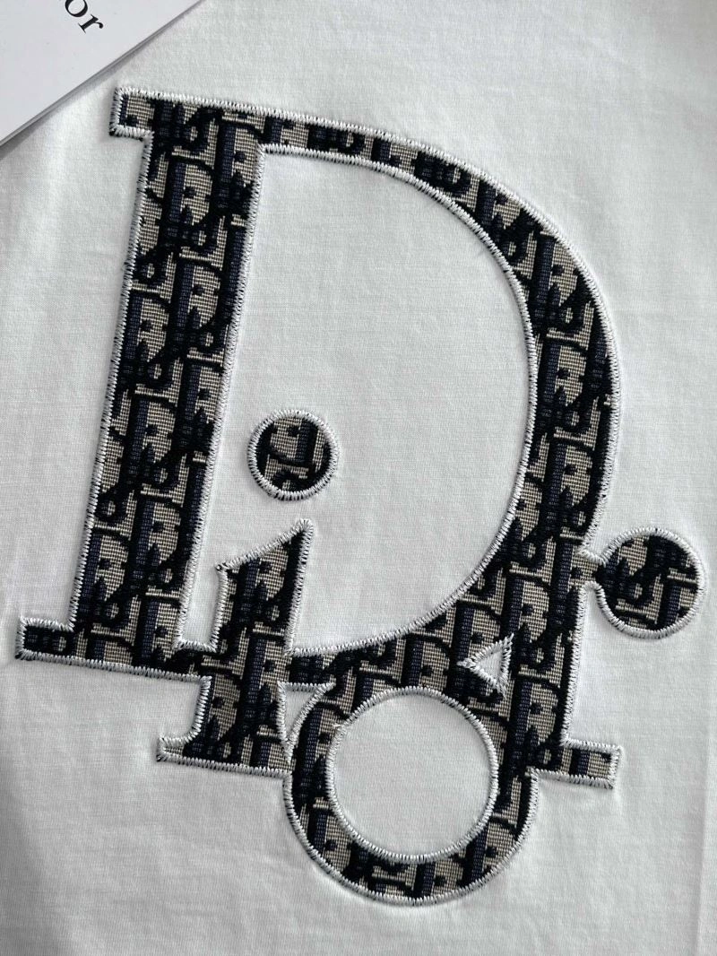 Christian Dior T-Shirts TimelessDesign 117351