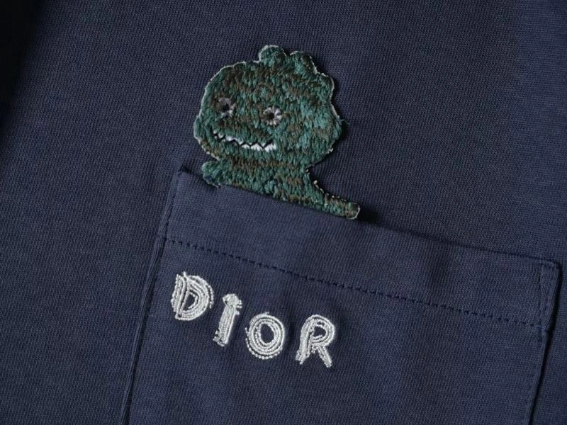 Cozy Christian Dior T-Shirts 117321