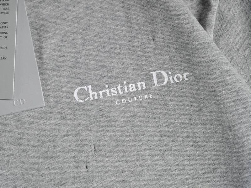Bold Christian Dior T-Shirts 117326