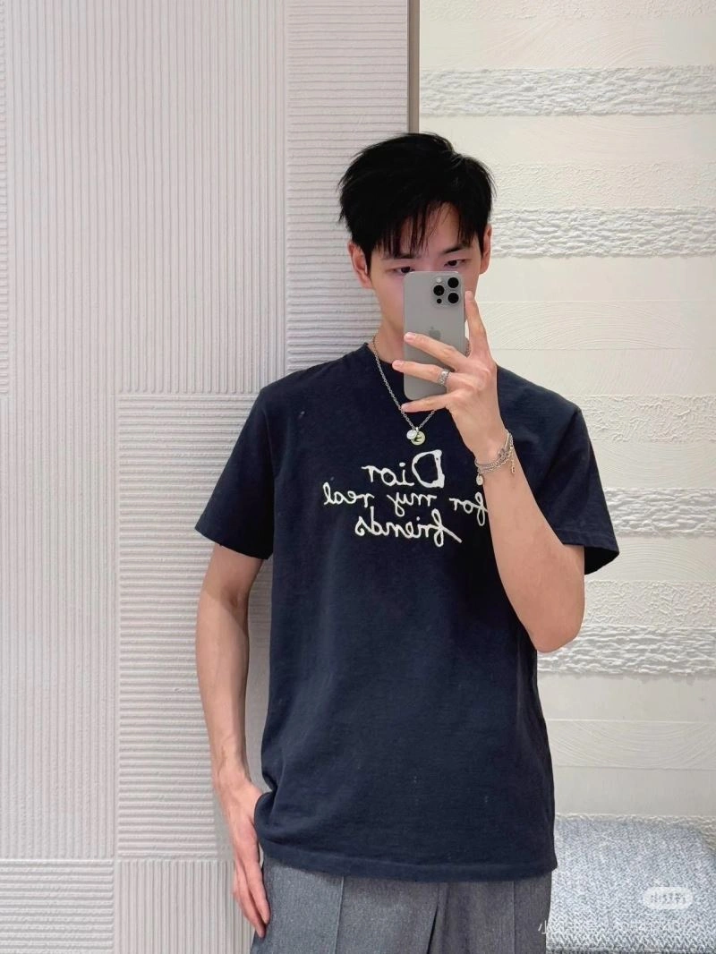 Snug Christian Dior T-Shirts 117301