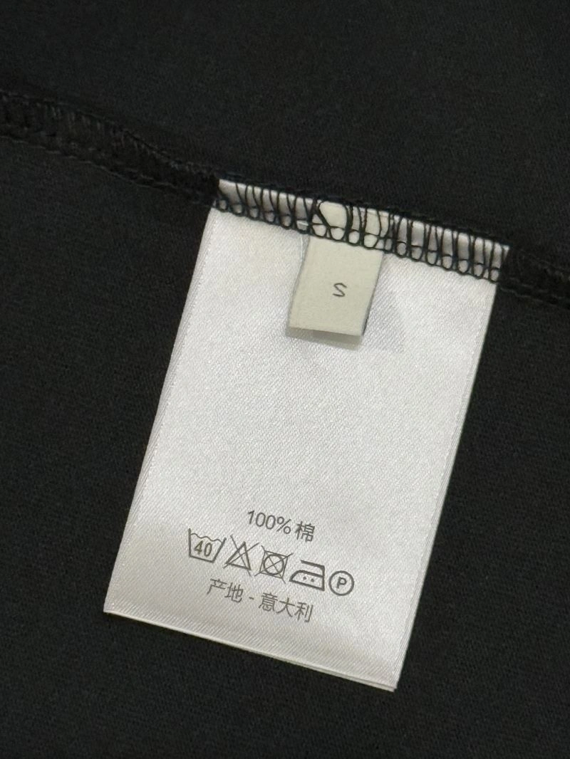Effortless Christian Dior T-Shirts 117294