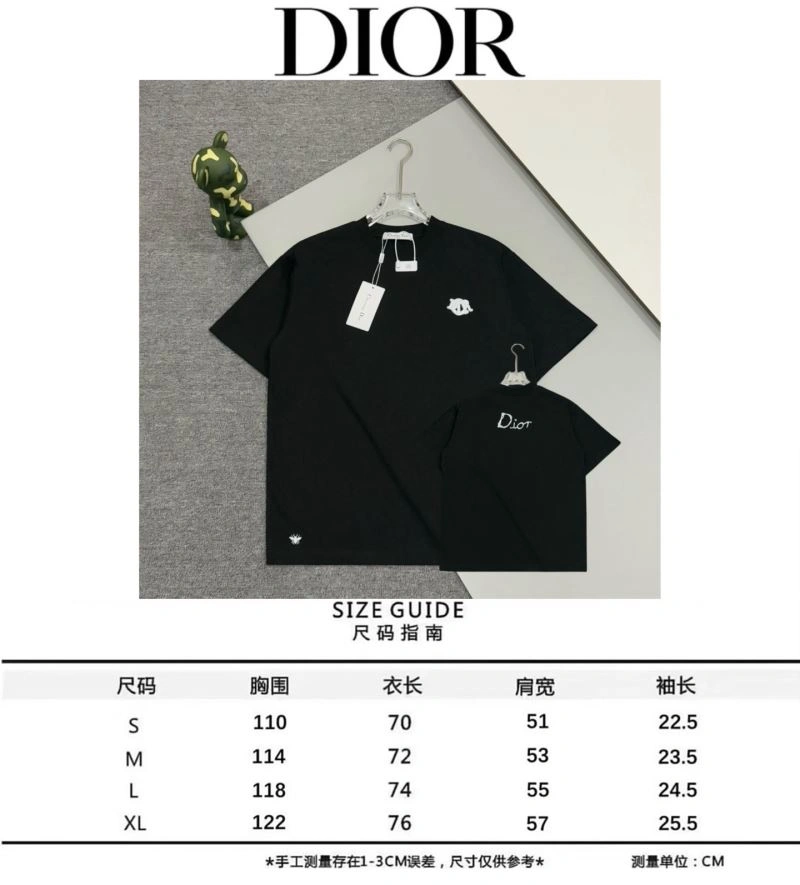 Effortless Christian Dior T-Shirts 117294