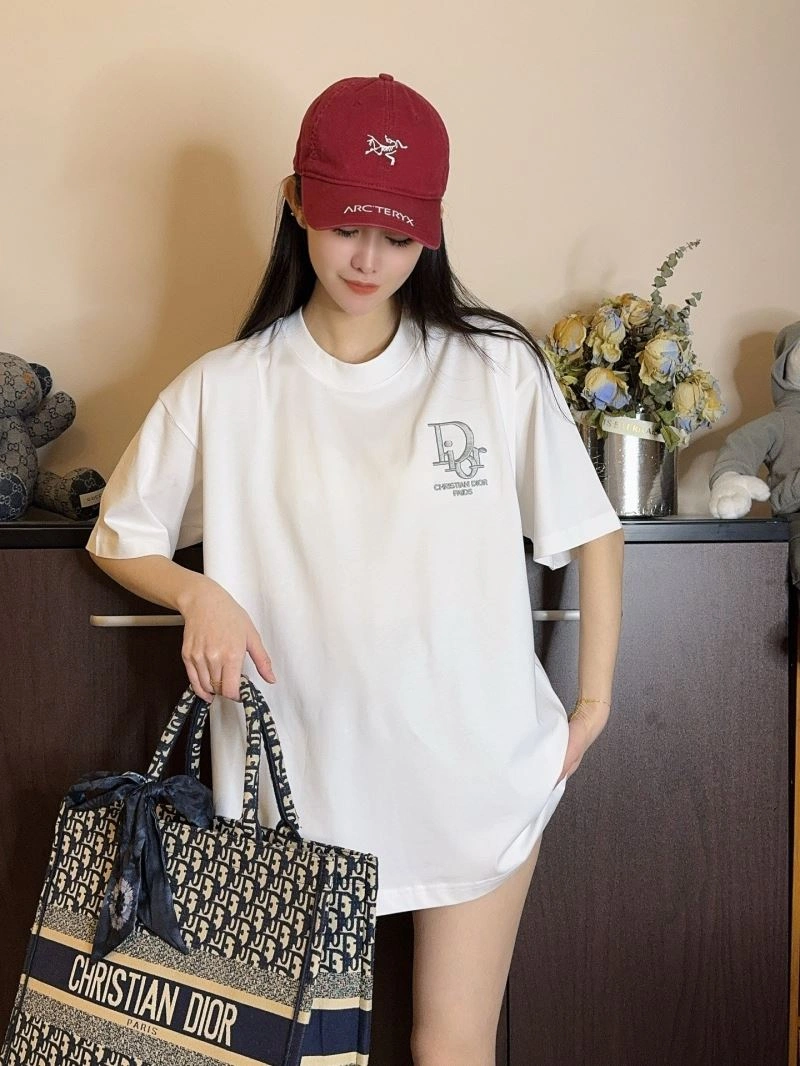 FashionForward Christian Dior T-Shirts 117285