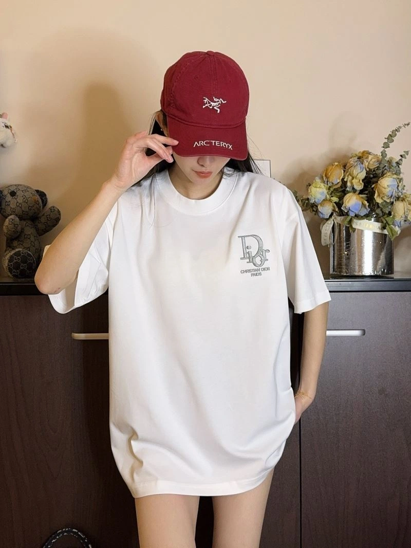 FashionForward Christian Dior T-Shirts 117285
