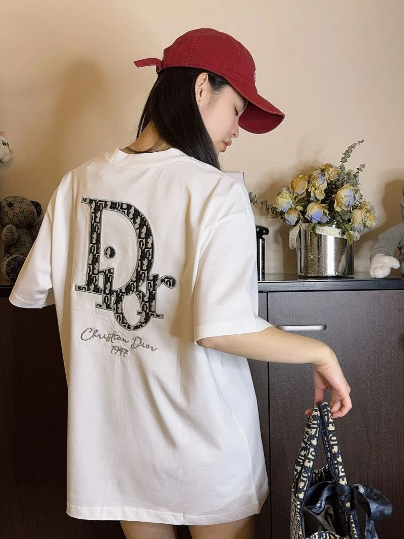 FashionForward Christian Dior T-Shirts 117285