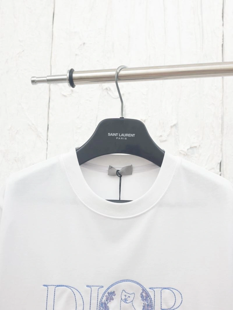 Vibrant Christian Dior T-Shirts 117291
