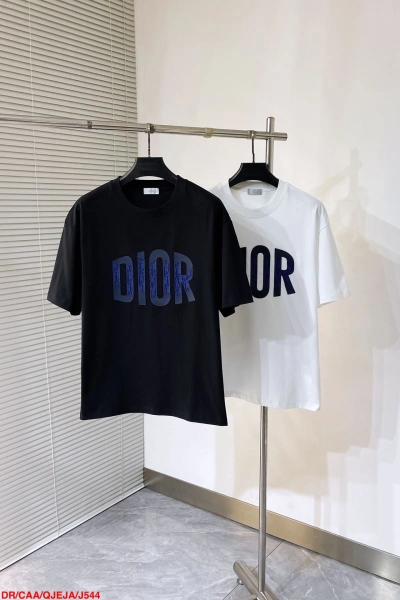 Christian Dior T-Shirts Resilient 117686