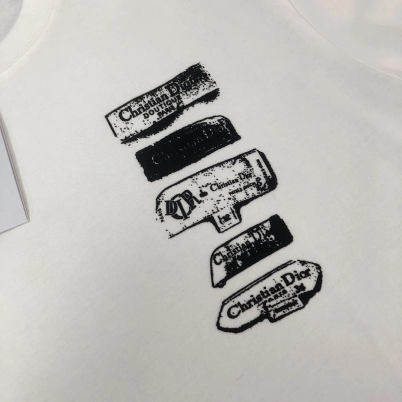 Christian Dior T-Shirts Practical 117643