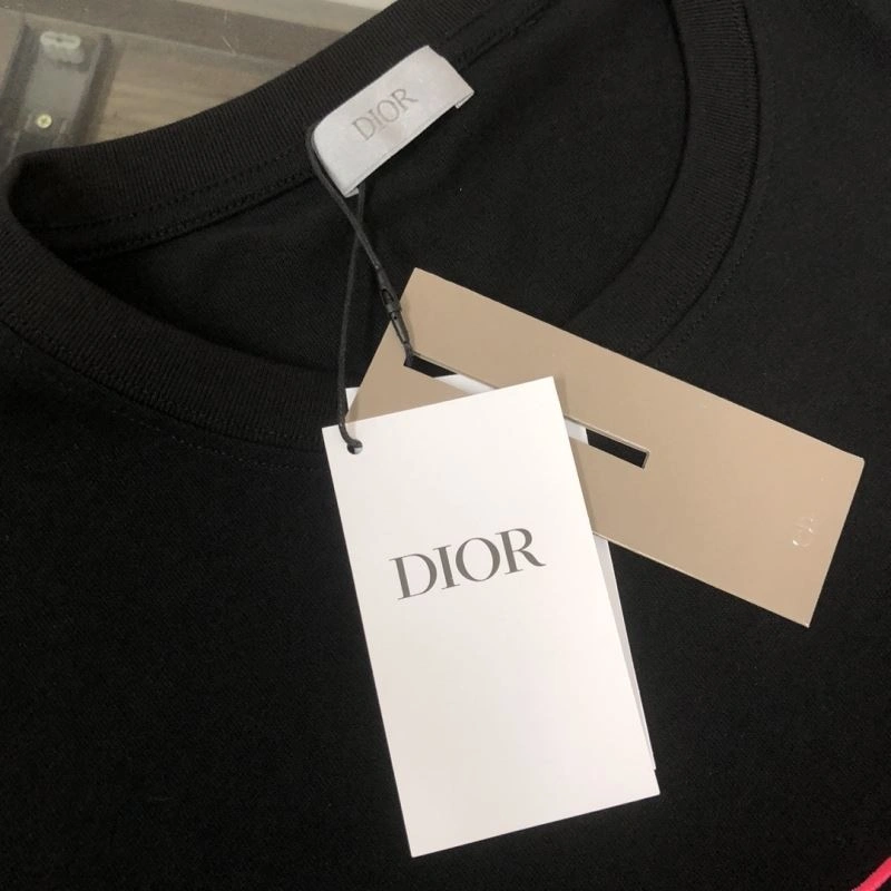 Practical Christian Dior T-Shirts 117629
