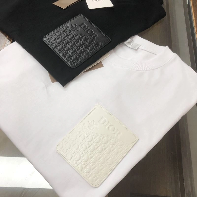 Unisex Christian Dior T-Shirts 117631
