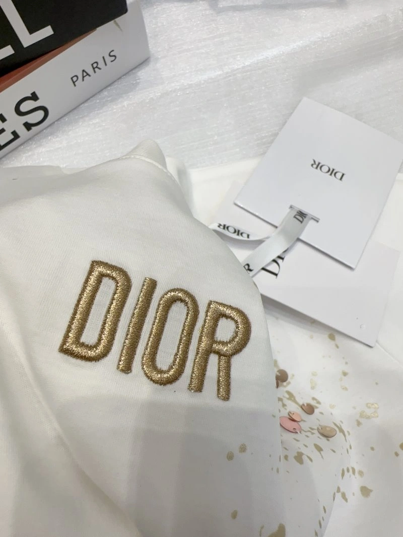 Christian Dior T-Shirts Sophisticated 113400