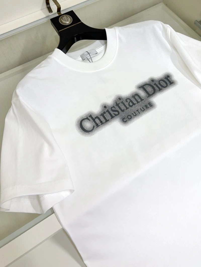 Neat Christian Dior T-Shirts 117120