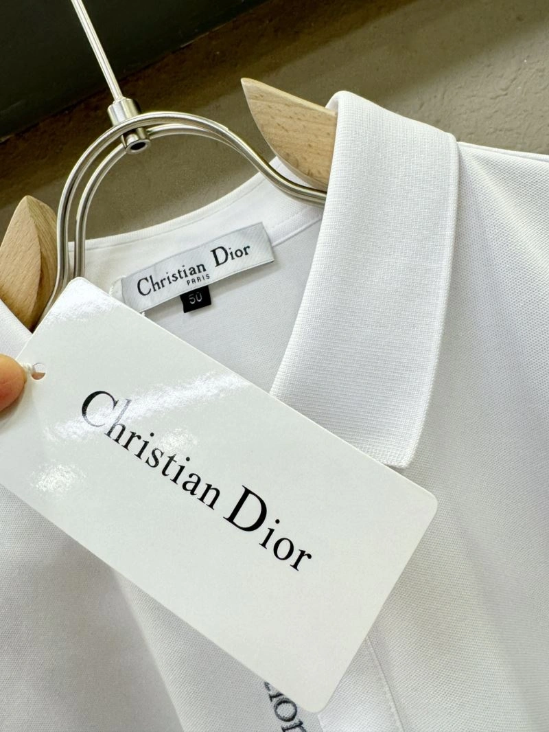 Christian Dior T-Shirts Stylish 117090