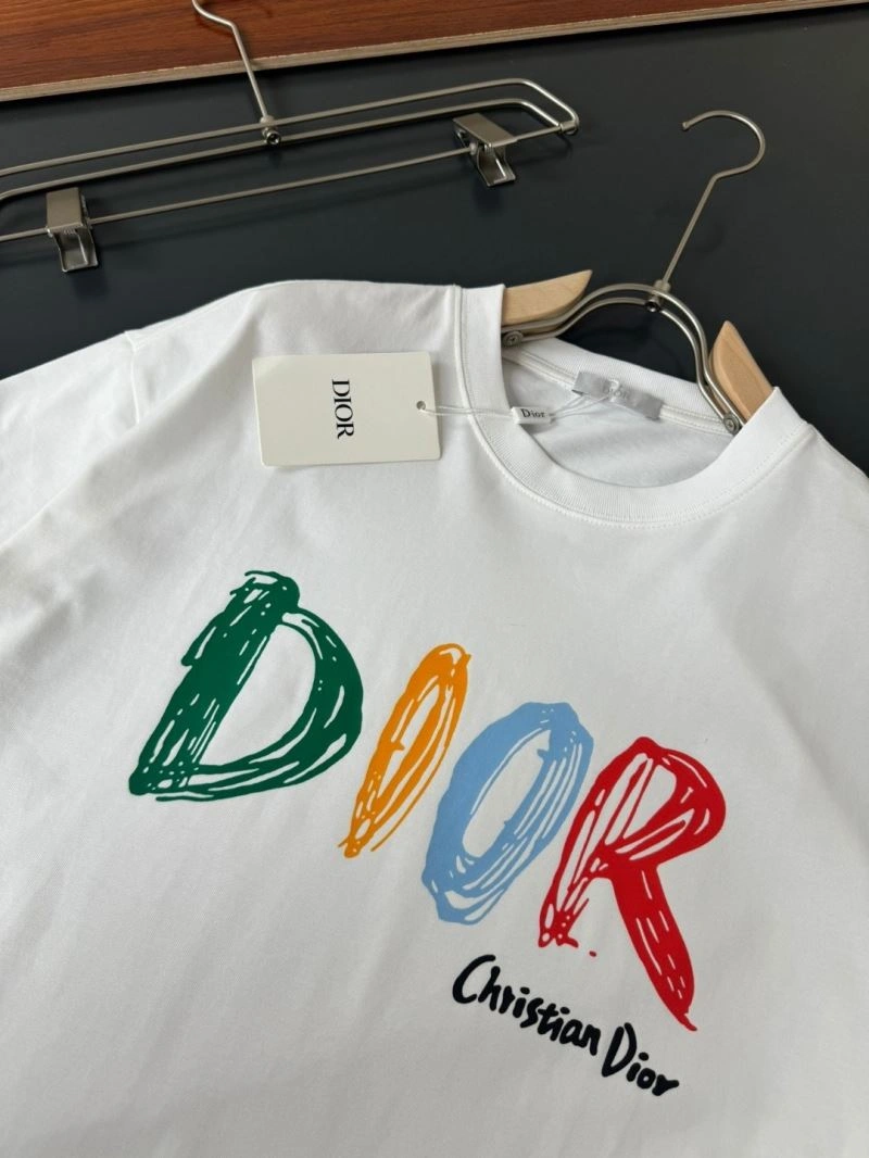 Stylish Christian Dior T-Shirts 117070