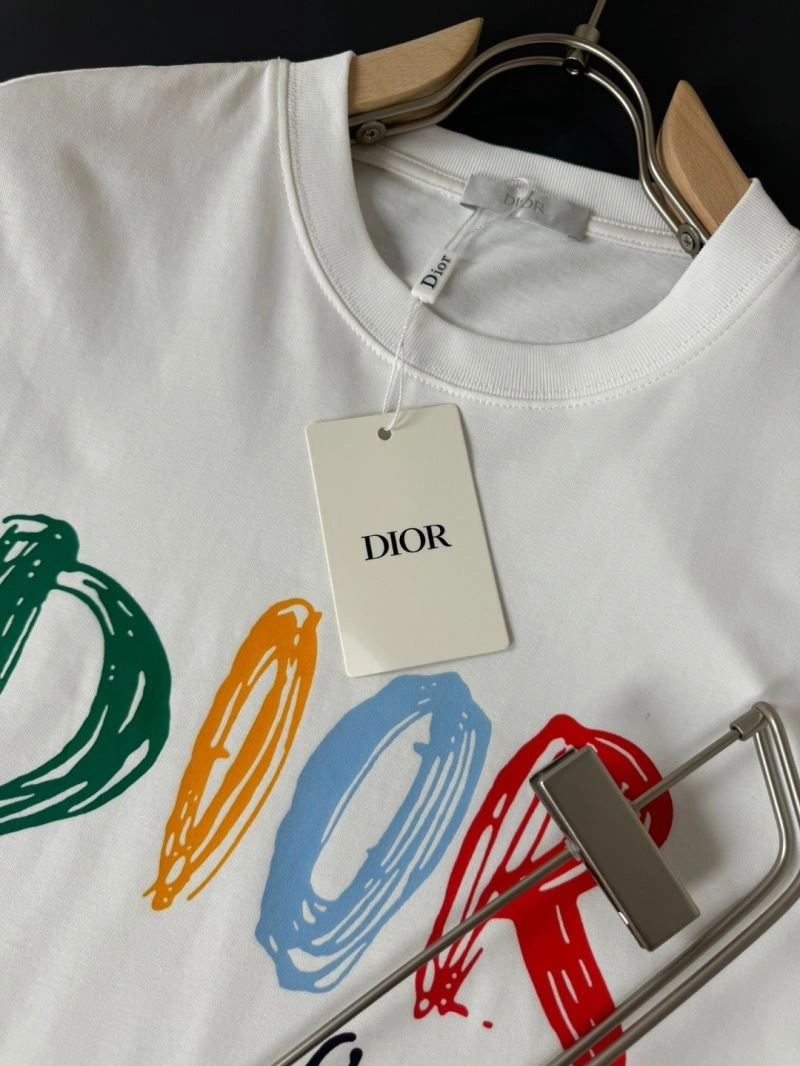 Stylish Christian Dior T-Shirts 117070