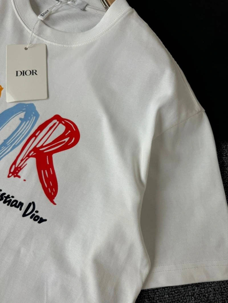 Stylish Christian Dior T-Shirts 117070
