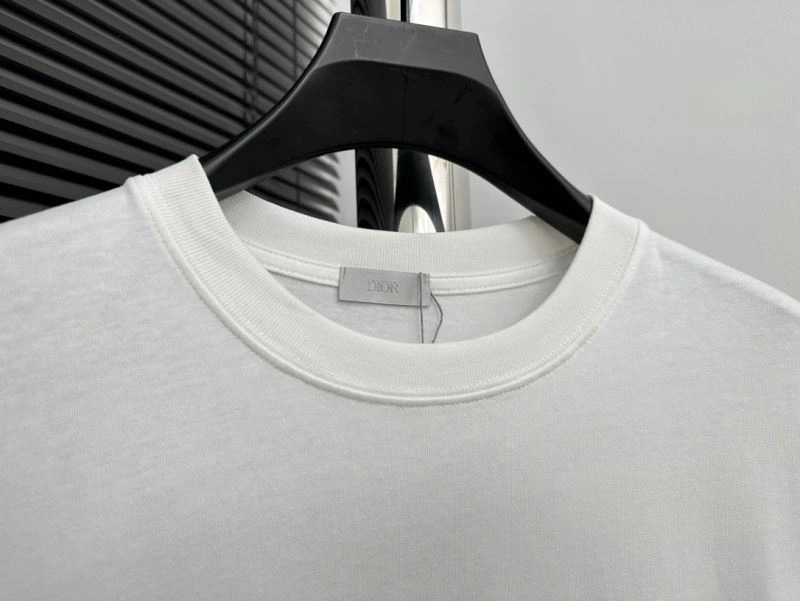 UrbanChic Christian Dior T-Shirts 117048