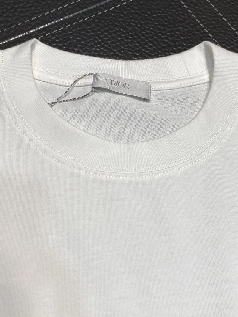 Durable Christian Dior T-Shirts 117050