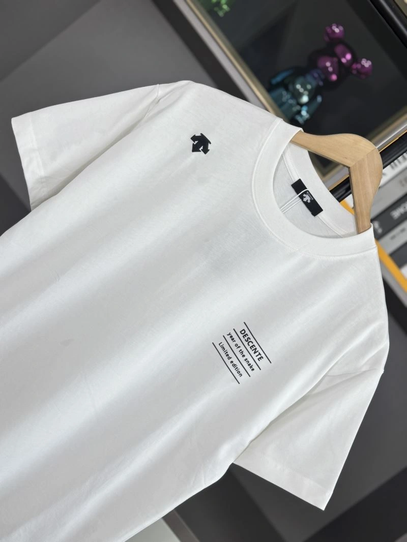Unisex Christian Dior T-Shirts 117044