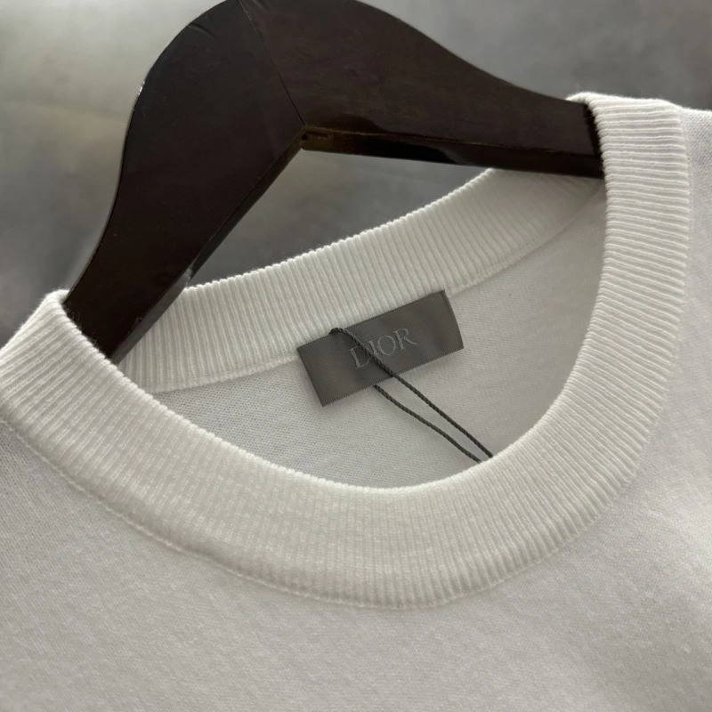 Christian Dior T-Shirts Refined 117024