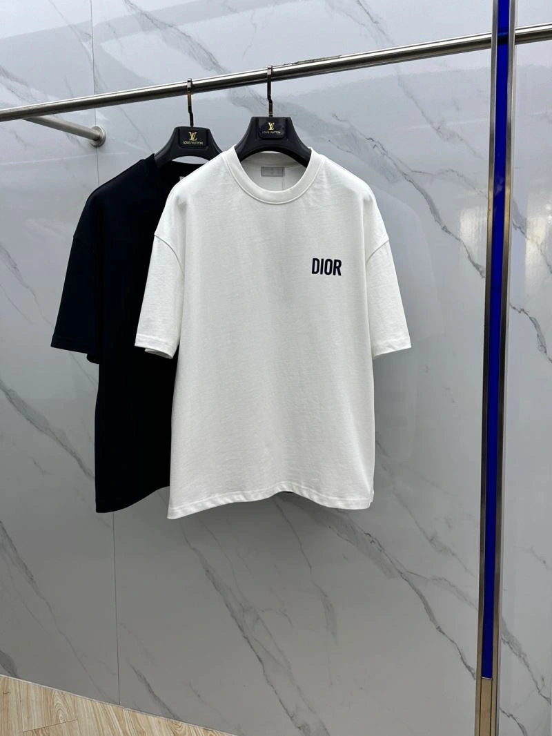 Minimalist Christian Dior T-Shirts 117021