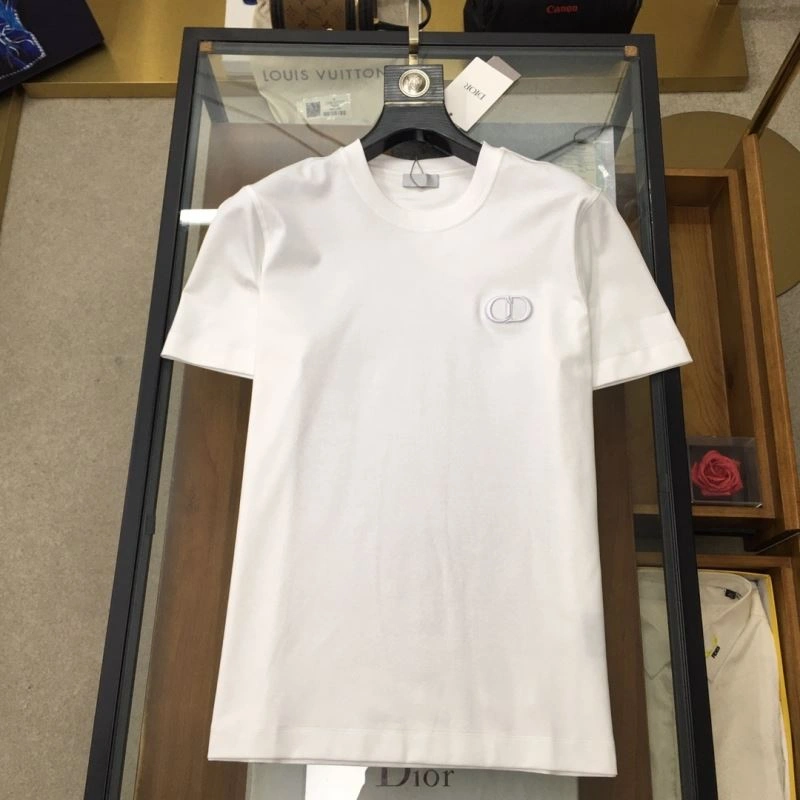 Trendy Christian Dior T-Shirts 116997
