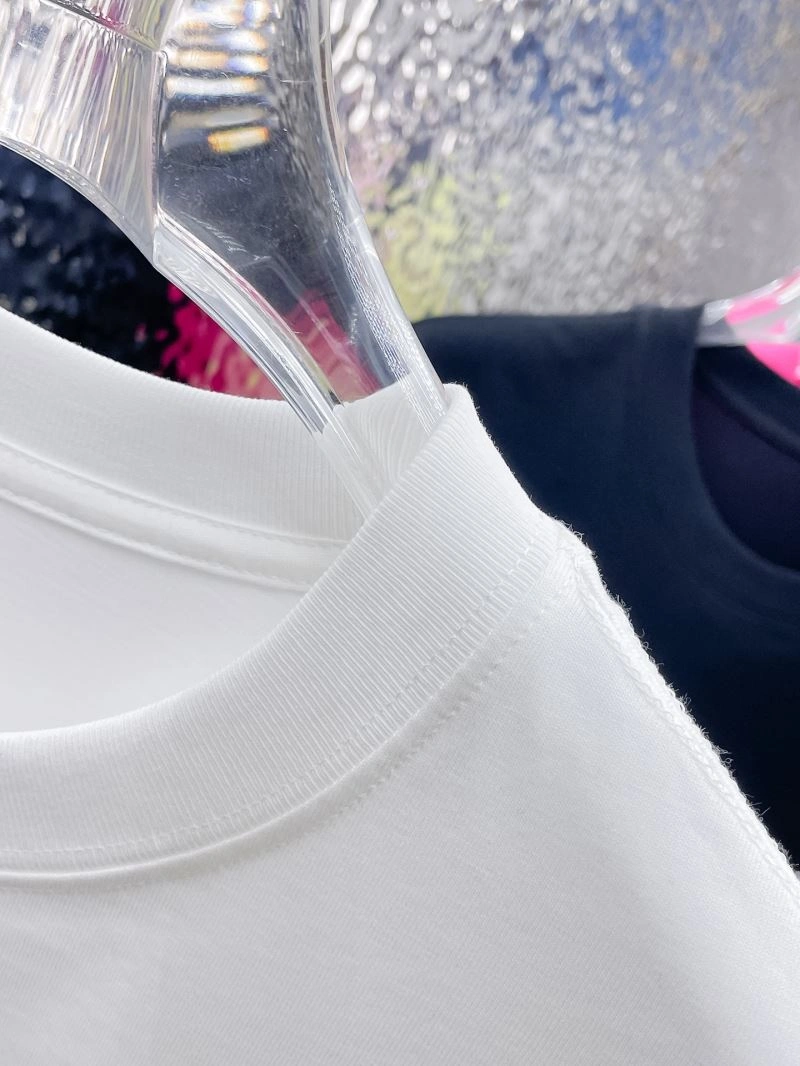 WrinkleFree Christian Dior T-Shirts 117001