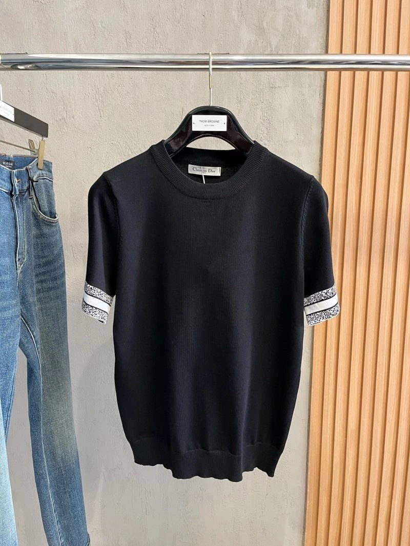 Sleek Christian Dior T-Shirts 116967
