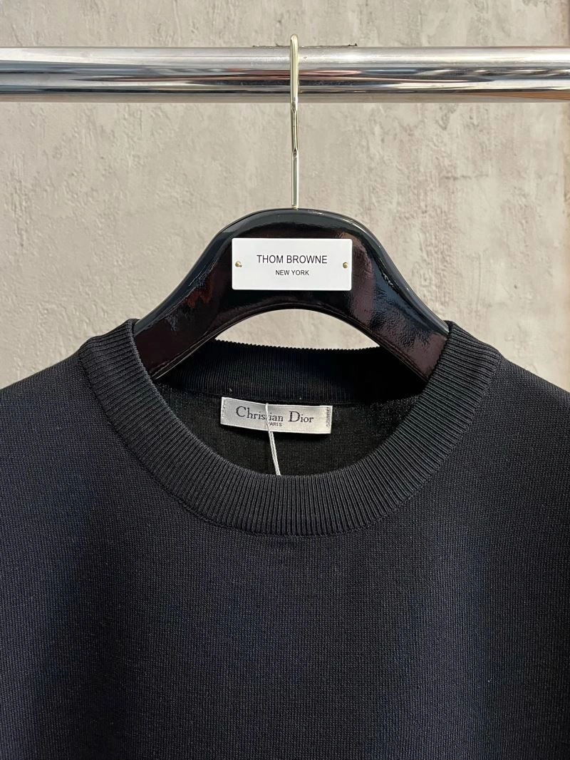 Sleek Christian Dior T-Shirts 116967