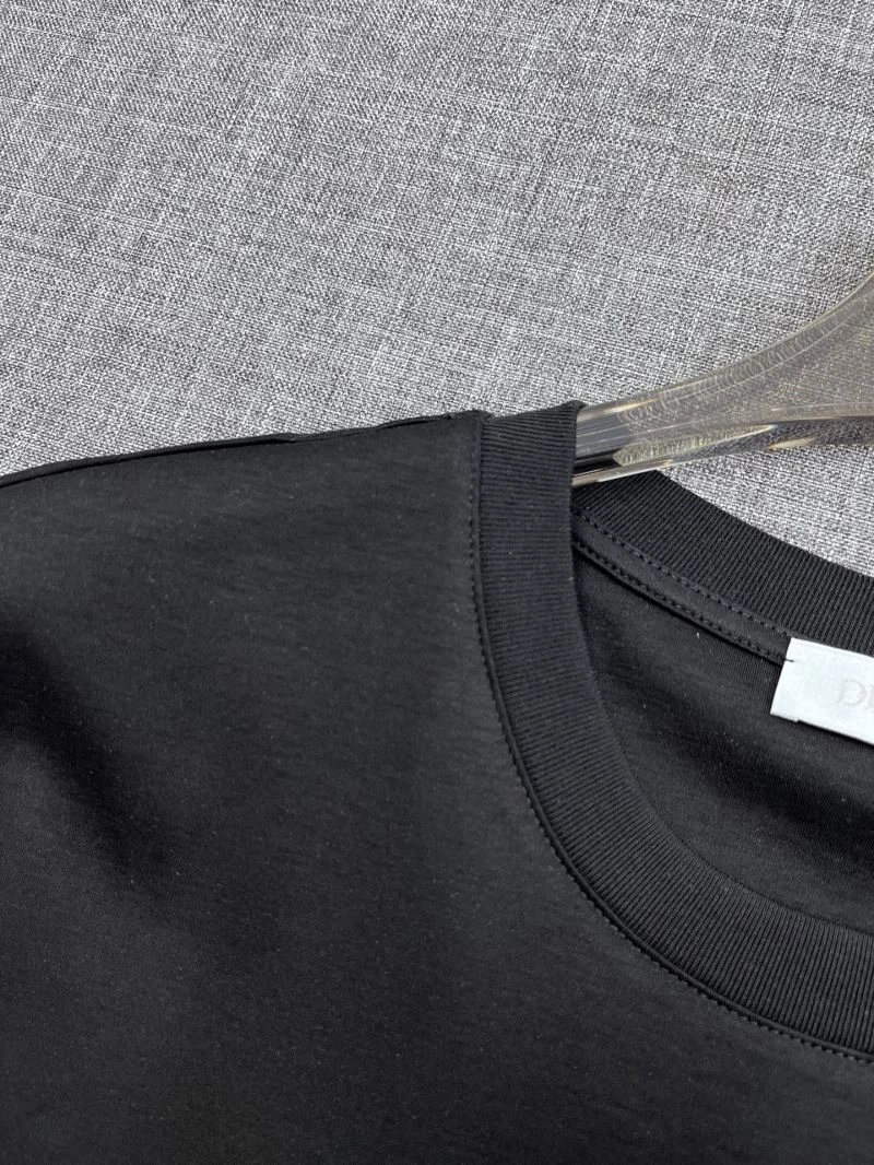 Refined Christian Dior T-Shirts 116809