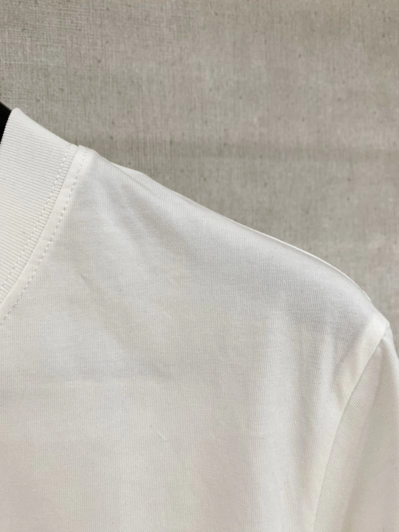 Sustainable Christian Dior T-Shirts 116805