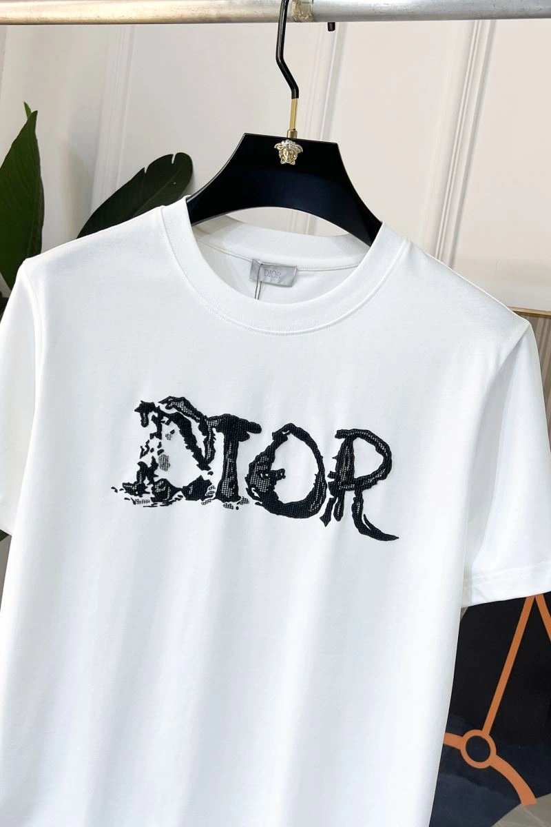 Stylish Christian Dior T-Shirts 116801