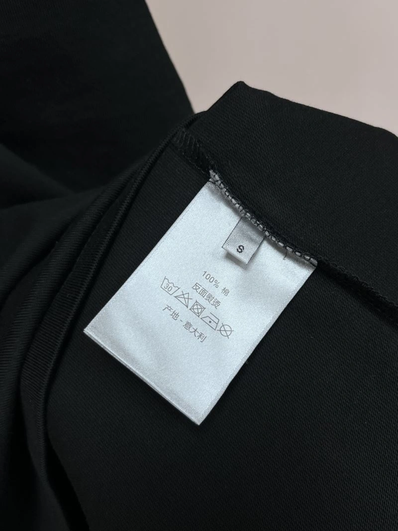 Unisex Christian Dior T-Shirts 116791