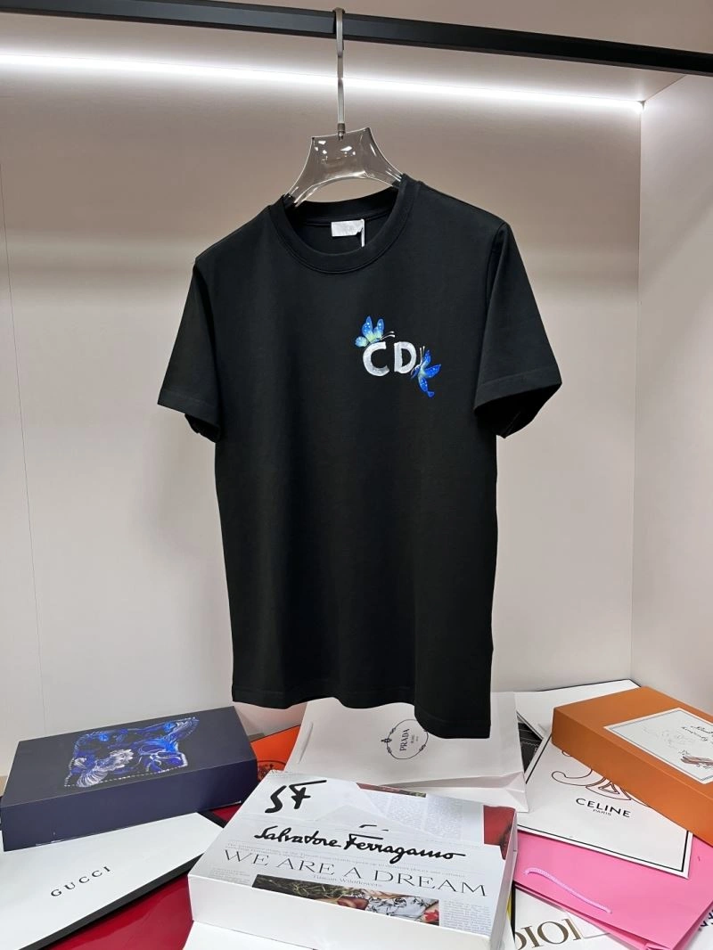Unisex Christian Dior T-Shirts 116791