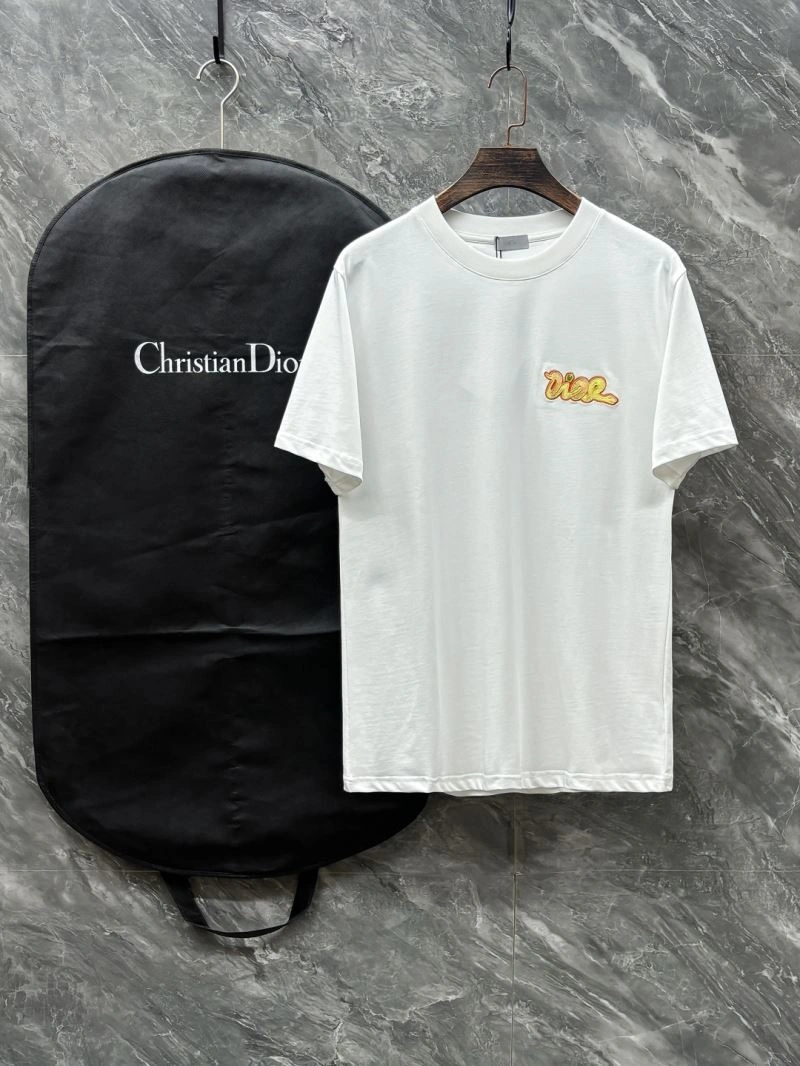 Cozy Christian Dior T-Shirts 116798