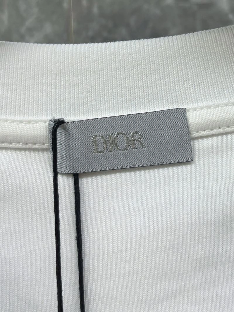 Cozy Christian Dior T-Shirts 116798